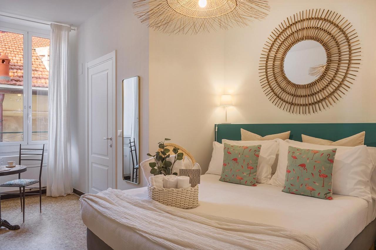 Ensemble Di Vayadu 3* Alassio
